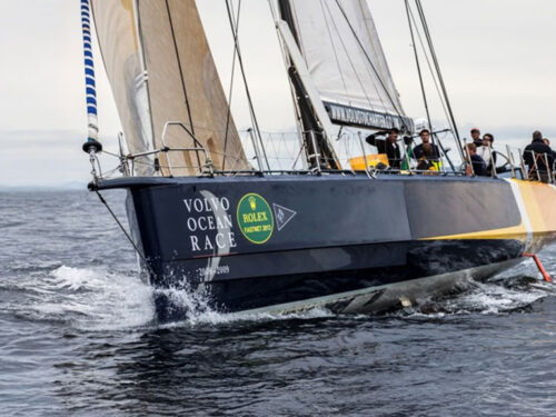 Volvo Ocean 70 - Cockatoo